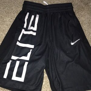 Basketball shorts